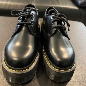 Dr. Martens 1461 Quad Platform Derby